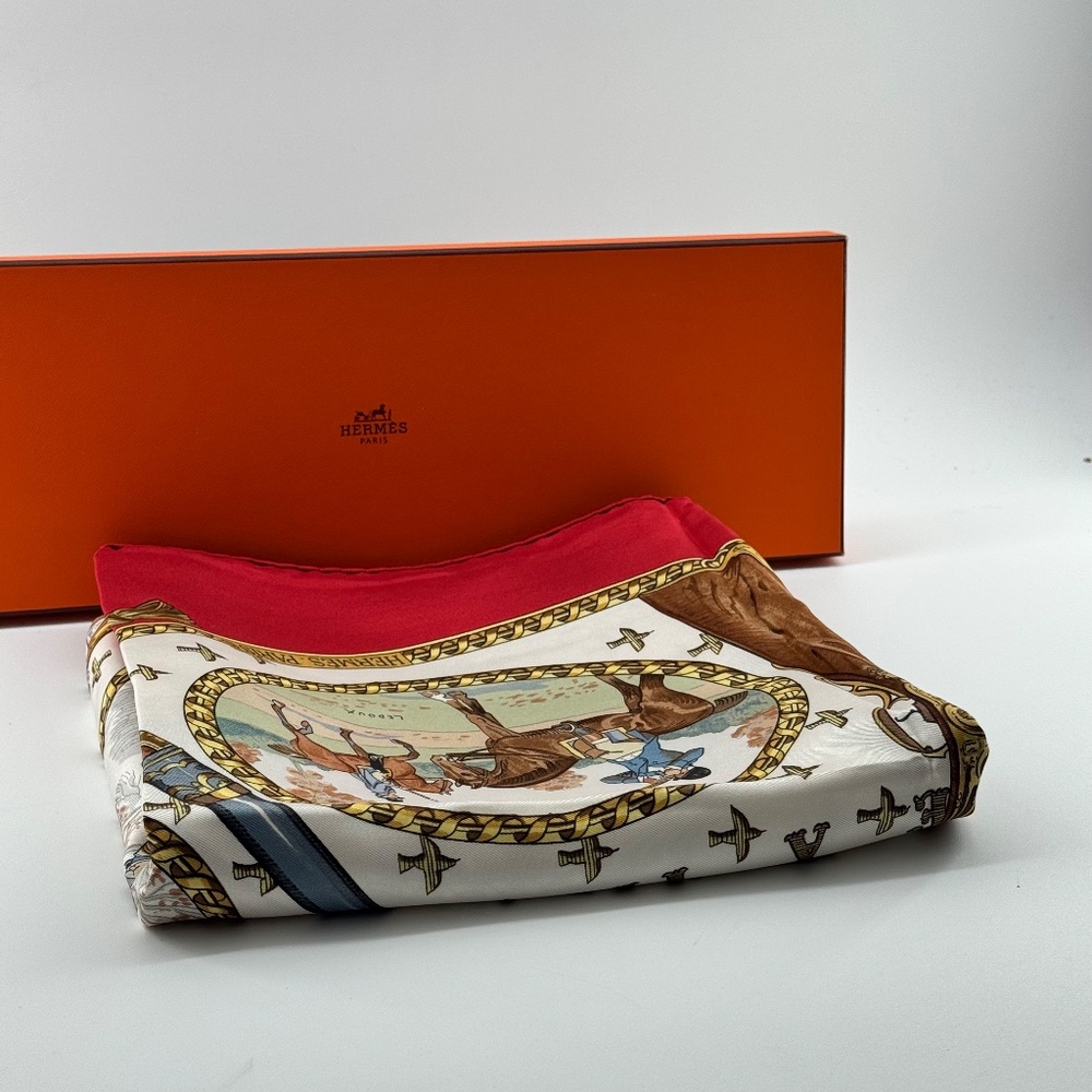 Vintage HERMÈS scarf